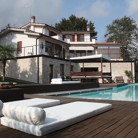 Дом отдыха Coccinella Loft